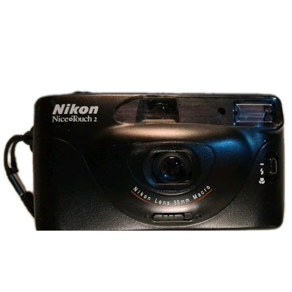 Nikon EF 100-Camera Compact 35mm Point and shoot